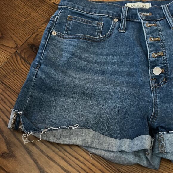 Madewell high rise denim shorts 29 button fly - Picture 4 of 9